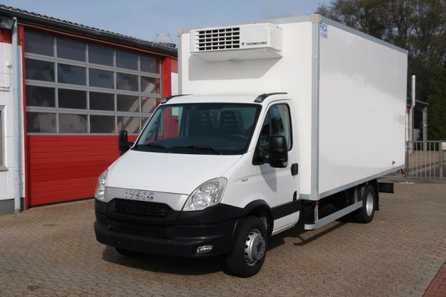 Same day Refrigerated Van Couriers Service in UK by Knight Hak